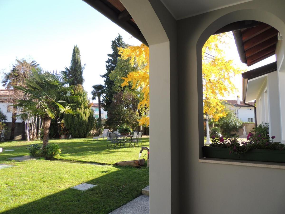 Ginkgo Guest House Ronchis ภายนอก รูปภาพ