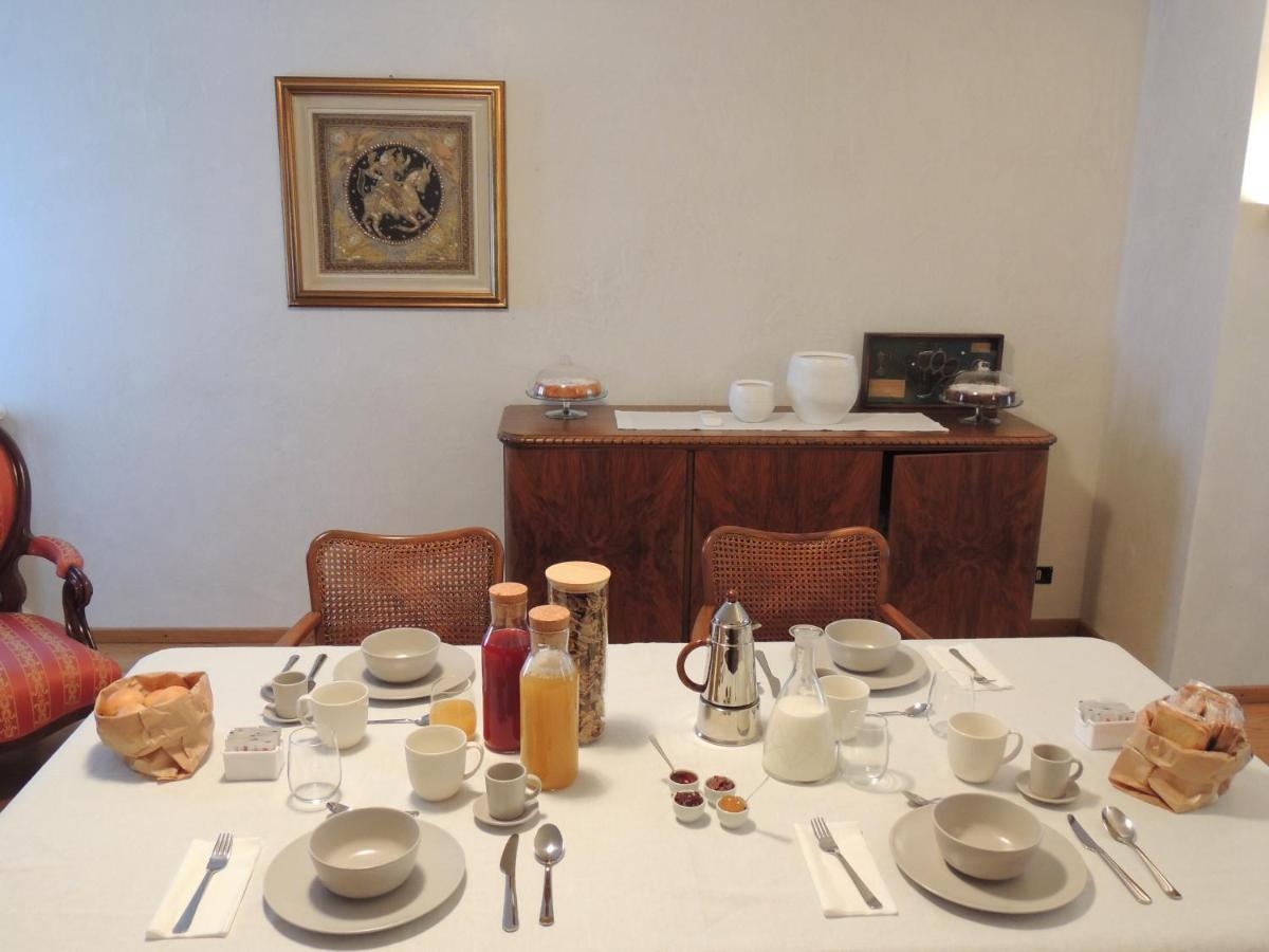 Ginkgo Guest House Ronchis ภายนอก รูปภาพ